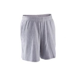 Spodenki Gym. Szare szorty dla chłopców DOMYOS. W wyprzedaży za 11.99 zł.