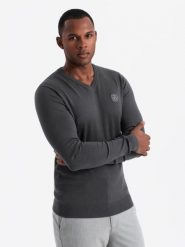 Elegancki sweter męski BASIC V-neck z wiskozą - grafitowy V17 - Rozmiar: L. Szare swetry przez głowę męskie Ombre Clothing, l, bez wzorów, z wiskozy, bez kołnierzyka. W wyprzedaży za 89.99 zł.