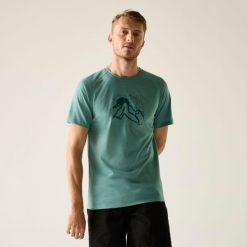 Męska koszulka z krótkim rękawem Escade z grafiką. Zielone koszulki sportowe męskie Regatta, m, bez wzorów, z poliesteru, bez kołnierzyka, bez ramiączek, do biegania. W wyprzedaży za 279.99 zł.