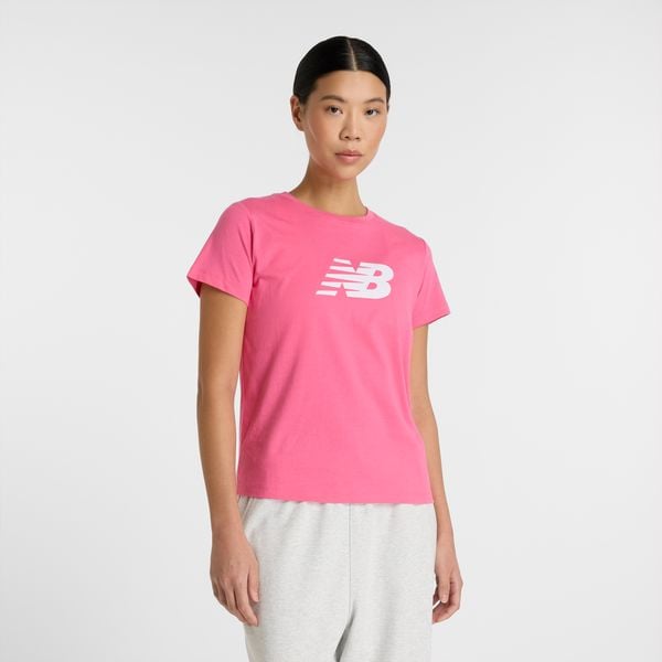 Koszulka damska New Balance WT43582DAB – różowa. Czerwone koszulki sportowe damskie New Balance, l, bez wzorów, z materiału, bez kołnierzyka, bez ramiączek. Za 119.99 zł.