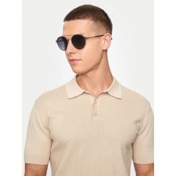 Okulary przeciwsłoneczne BOSS. Czarne okulary przeciwsłoneczne męskie Boss. Za 579.99 zł.