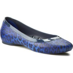 Baleriny CROCS - Lina Shiny Flat 203406 Navy/Navy. Baleriny damskie marki Crocs. W wyprzedaży za 159.00 zł.