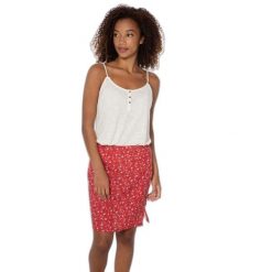 Damski tank top Protest Prtmimizan spaghetti. Białe koszulki sportowe damskie Protest, s, bez wzorów, bez kołnierzyka, bez ramiączek, trekkingowe. Za 184.00 zł.