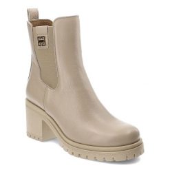 Beżowe Botki Armodo Eleganckie Obuwie Damskie Na Obcasie. Brązowe kozaki damskie Armodo, ze skóry, bez obcasa, na obcasie. Za 369.00 zł.