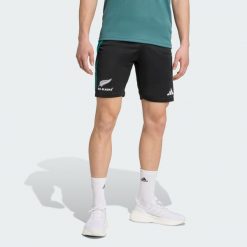 Szorty All Blacks. Czarne krótkie spodenki sportowe męskie Adidas, l, bez wzorów, do piłki nożnej. Za 199.00 zł.