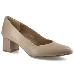 Czółenka damskie Espirito, ze skóry naturalnej na stabilnym obcasie z gładką cholewką i eleganckim prostym fasonem, puder, C1078-10. Brązowe czółenka damskie Espirito, bez wzorów, ze skóry, biznesowe, bez obcasa, bez zapięcia. Za 269.00 zł.