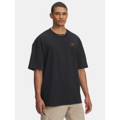 Koszulka męska z krótkim rękawem UA HWT WOVEN LABEL SS 6005668-001 czarna S. Czarne buty sportowe męskie Under Armour, bez zapięcia, na fitness i siłownię. Za 108.99 zł.