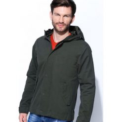 Ciemnozielona Kurtka Maximum. Kurtki męskie marki Born2be. Za 209.99 zł.