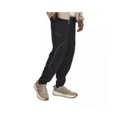 Spodnie dresowe Under Armour UNSTOPPABLE CARGO. Czarne spodnie sportowe męskie Under Armour, xs, bez wzorów, z dresówki, na fitness i siłownię. Za 464.90 zł.