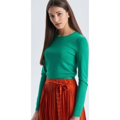 Gładki sweter - Zielony. Zielone swetry damskie marki Cropp. Za 49.99 zł.
