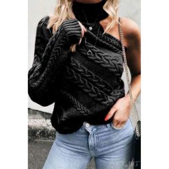 Sweter VIOLINA BLACK. Czarne kardigany damskie Sweter VIOLINA BLACK, uniwersalny, bez wzorów. W wyprzedaży za 39.00 zł.
