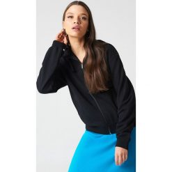 NA-KD Basic Bluza basic z kapturem - Black. Bluzy damskie marki NA-KD Basic. Za 100.95 zł.