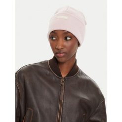 Czapka Calvin Klein. Czerwone czapki i kapelusze damskie Calvin Klein, na zimę, bez wzorów. Za 169.99 zł.