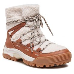 Botki Clarks. Brązowe botki damskie Clarks, bez obcasa, na płaskiej podeszwie, bez zapięcia. Za 639.99 zł.