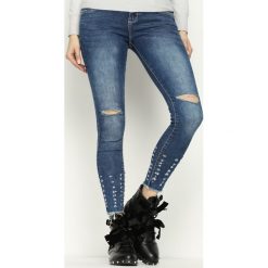 Niebieskie Jeansy Kooft Point. Jeansy damskie marki Born2be. Za 79.99 zł.