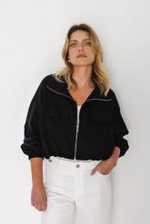 KURTKA ALEX CZARNA One size - Flawless. Czarne kurtki damskie Flawless, bez wzorów, ze skóry, bez kaptura. Za 527.20 zł.