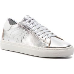 Sneakersy PATRIZIA PEPE - 2V7044/A3LT-S298 Silver. Szare półbuty damskie Patrizia Pepe, bez wzorów, z materiału, bez obcasa, na płaskiej podeszwie, bez zapięcia. W wyprzedaży za 449.00 zł.