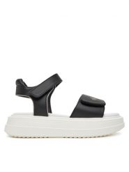 Calvin Klein Jeans Sandały V3A2-82047-1013X M Czarny. Czarne sandały dziewczęce Calvin Klein Jeans, z jeansu, bez zapięcia. Za 219.99 zł.