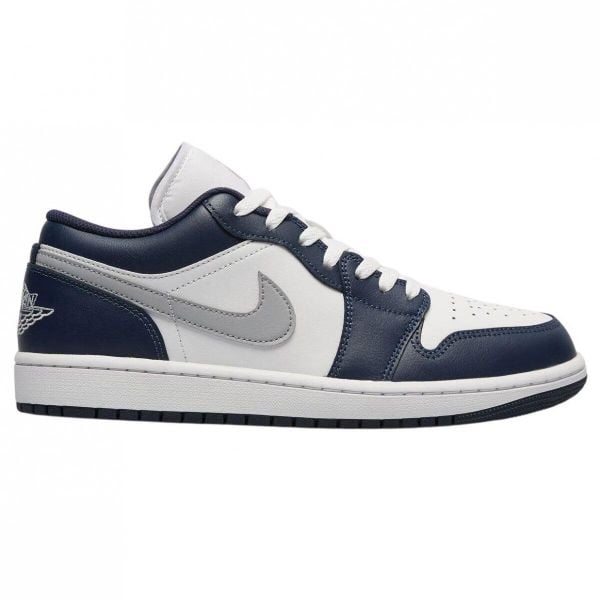 Buty męskie do koszykówki Air Jordan 1 Low wielokolorowe. Białe buty sportowe męskie Nike, bez zapięcia, do koszykówki. Za 543.15 zł.