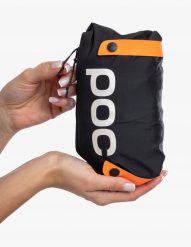 Kurtka rowerowa damska POC Signal All-weather jacket - uranium black. Czarne kurtki damskie POC, bez wzorów, bez kaptura. Za 1,511.36 zł.