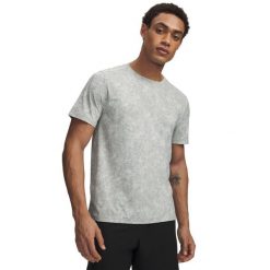 Męska koszulka Under Armour UA Velociti Pro Print SS. Szare koszulki sportowe męskie Under Armour, m, bez wzorów, z materiału, bez kołnierzyka, bez ramiączek, do biegania. Za 282.20 zł.