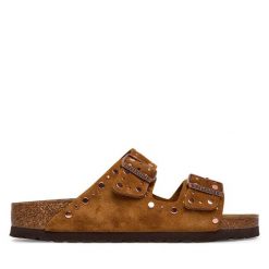 Klapki Birkenstock. Brązowe klapki damskie Birkenstock, bez wzorów, bez obcasa. Za 639.99 zł.