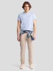 Koszulka męska z naszywką na piersi błękitna Arriser 400. Niebieskie t-shirty męskie Big Star, l, z aplikacjami, z dzianiny, eleganckie, bez kołnierzyka. W wyprzedaży za 79.99 zł.