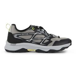 Buty trekkingowe dla mężczyzn Regatta BLAZE. Czarne trekkingi męskie Regatta, trekkingowe. Za 129.99 zł.