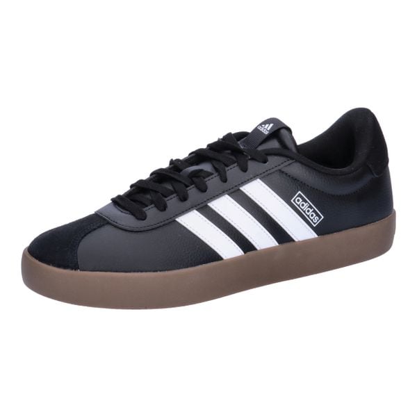 Buty VL Court 3.0. Białe obuwie sportowe damskie Adidas, bez wzorów, z zamszu. Za 297.90 zł.