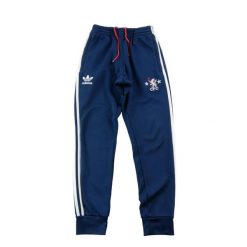 Spodnie dresowe męskie Premier League Chelsea. Niebieskie spodnie sportowe męskie Adidas, m, bez wzorów, z dresówki, do biegania. Za 164.76 zł.