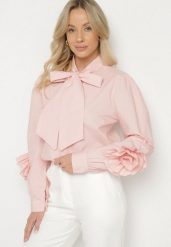 Różowa Koszula z Ozdobnym Wiązaniem i Falbankami Zalimira. Czerwone bluzki damskie Born2be, bez wzorów, z jeansu, eleganckie, bez kołnierzyka, bez ramiączek. Za 119.99 zł.