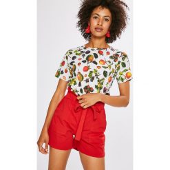 Medicine - Top Basic. Topy damskie marki MEDICINE. W wyprzedaży za 28.90 zł.
