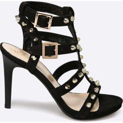 Carinii - Sandały by Maja Sablewska. Sandały damskie marki Carinii. W wyprzedaży za 139.90 zł.
