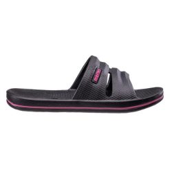 Klapki damskie Martes Essentials Vedi. Czarne klapki damskie MARTES ESSENTIALS, bez wzorów, z materiału, sportowe, bez obcasa. Za 28.72 zł.