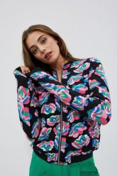 Bomberka z printem czarna. Czarne bluzy damskie MOODO, xs, bez wzorów, z elastanu, bez kaptura. W wyprzedaży za 59.99 zł.