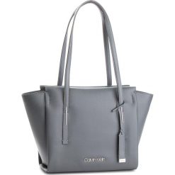 Torebka CALVIN KLEIN - Frame Med Shopper K60K604596 008. Torebki shopper damskie marki Calvin Klein. W wyprzedaży za 439.00 zł.