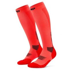 Męskie długie skarpety kompresyjne sportowe Core Run wysokie CEP. Brązowe skarpety męskie CEP, bez wzorów, z elastanu. Za 209.00 zł.