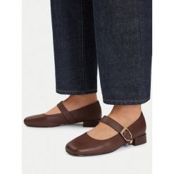 Baleriny U.S. Polo Assn. Brązowe baleriny damskie U.S. Polo Assn., bez wzorów, bez obcasa. Za 299.99 zł.