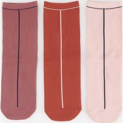 Skarpetki 3 pack - Brązowy. Skarpety damskie marki Reserved. W wyprzedaży za 14.99 zł.