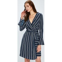 Vero Moda - Sukienka Nicky. Sukienki damskie marki Vero Moda. W wyprzedaży za 79.90 zł.