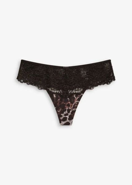 Stringi z delikatnej koronki. Czarne stringi damskie bonprix, bez wzorów, z koronki. Za 39.99 zł.
