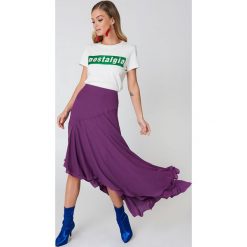 NA-KD Boho Asymetryczna spódnica Block - Purple. Spódnice damskie marki NA-KD Boho. W wyprzedaży za 24.38 zł.