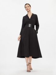 Imperial Sukienka codzienna AAFZGEU Czarny Relaxed Fit. Czarne sukienki damskie Imperial, na co dzień, s, bez wzorów, z syntetyku, bez kołnierzyka, bez ramiączek, proste. Za 239.99 zł.