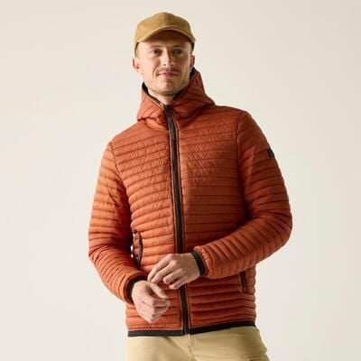 Męska pikowana kurtka Rigain. Brązowe kurtki męskie Regatta, m, bez wzorów, z materiału, sportowe, bez kaptura. Za 223.99 zł.