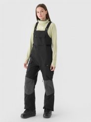 4F Spodnie snowboardowe z szelkami membrana 10000 damskie - czarne XS. Czarne spodnie materiałowe damskie 4f, m, bez wzorów, z dzianiny. W wyprzedaży za 349.99 zł.