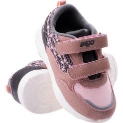 Buty sportowe dla dziewczynki Bejo Kapis. Czerwone buty sportowe dziewczęce BEJO, bez wzorów, bez zapięcia, trekkingowe. Za 97.91 zł.