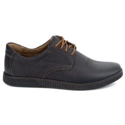 KOMODO Buty męskie skórzane Casual 933/2 czarne. Czarne półbuty na co dzień męskie ze skóry, casualowe, bez zapięcia. Za 362.62 zł.