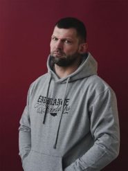 MANTO bluza z kapturem RESOLVE melanż. Szare bluzy męskie Manto, s, bez wzorów, z bawełny, z kapturem. Za 249.00 zł.