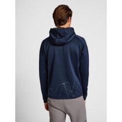 Bluza z kapturem Hummel Cima XK. Szare bluzy męskie Hummel, xl, bez wzorów, z kapturem, na fitness i siłownię. W wyprzedaży za 225.00 zł.