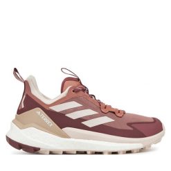 Trekkingi adidas. Czerwone obuwie sportowe damskie Adidas, bez wzorów, trekkingowe, adidas terrex. Za 599.99 zł.